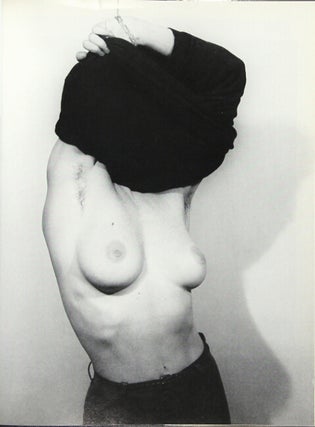 Lady Lisa Lyon. [Photographs by] Robert Mapplethorpe. Text by Bruce Chatwin.