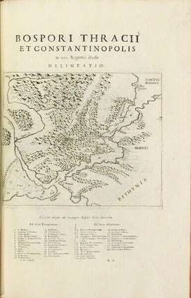 Historia Byzantina duplici commentario illustrata. Prior familias ac stemmata imperatorum Constantinopolitanorum, cum eorundem Augustorum nomismatibus, & aliquot iconibus; praeterea familias Dalmaticas & Turcicas complectitur: alter descriptionem urbis Constantinopolitanae, qualis extitit sub imperatoribus Christianis